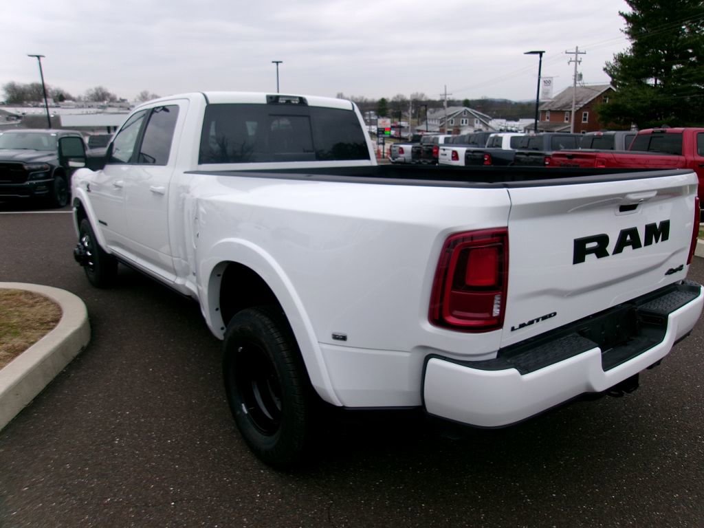 New 2026 RAM 3500 Limited image 4