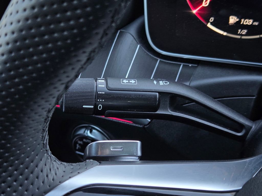 Used 2023 Mercedes-Benz C 300 4MATIC Sedan image 27