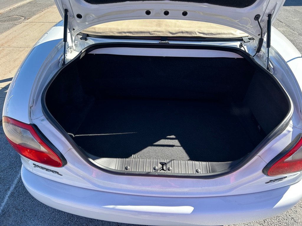 Used 1998 Jaguar XK8 Convertible image 20
