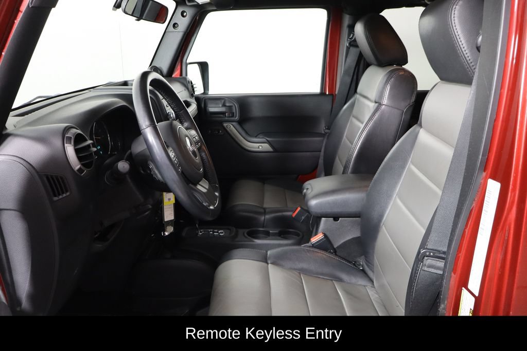 Used 2012 Jeep Wrangler Unlimited Sport AWD/4WD image 14