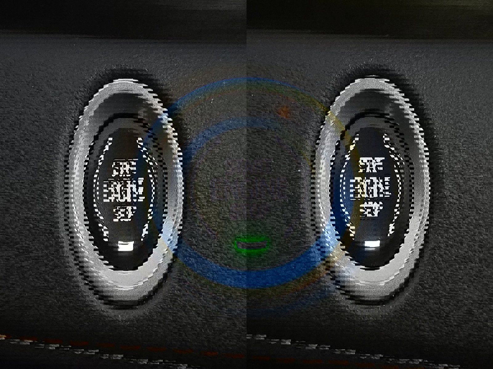 Used 2023 Cadillac Escalade Premium Luxury image 25