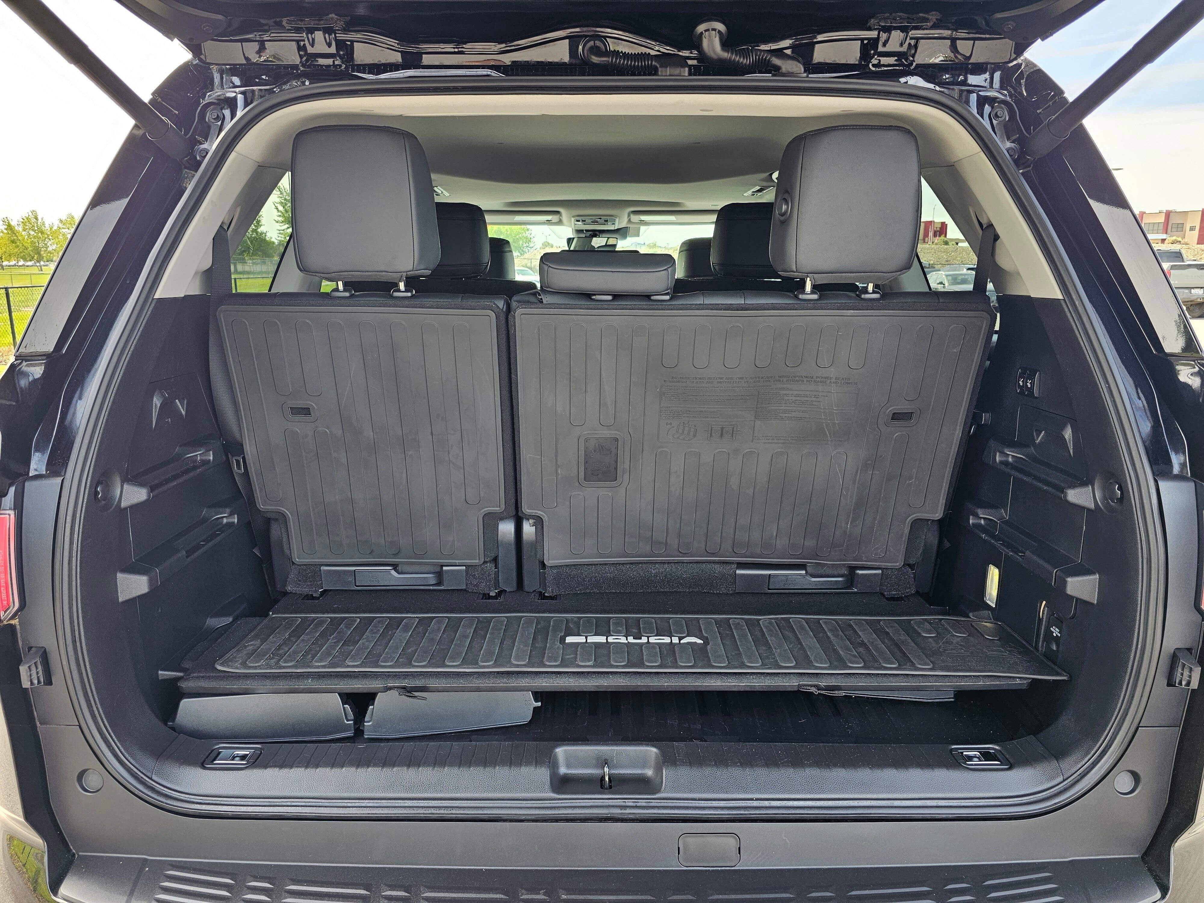 Used 2023 Toyota Sequoia SR5 w/ SR5 Premium Package AWD/4WD image 14