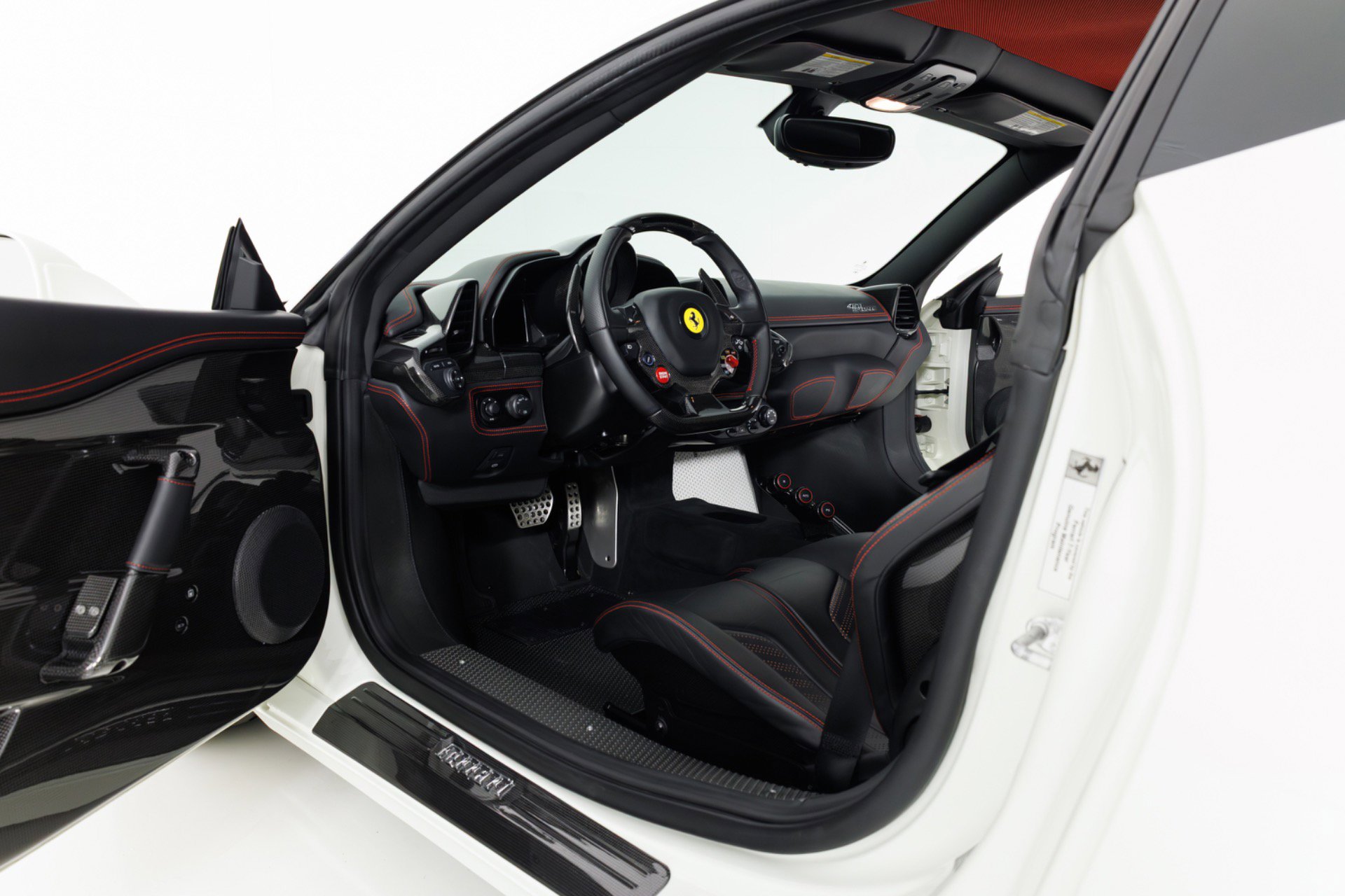 Used 2014 Ferrari 458 Speciale Coupe image 14