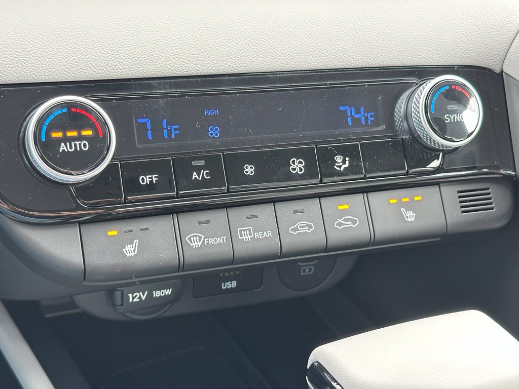 New 2026 Hyundai Elantra SEL Sport FWD image 19