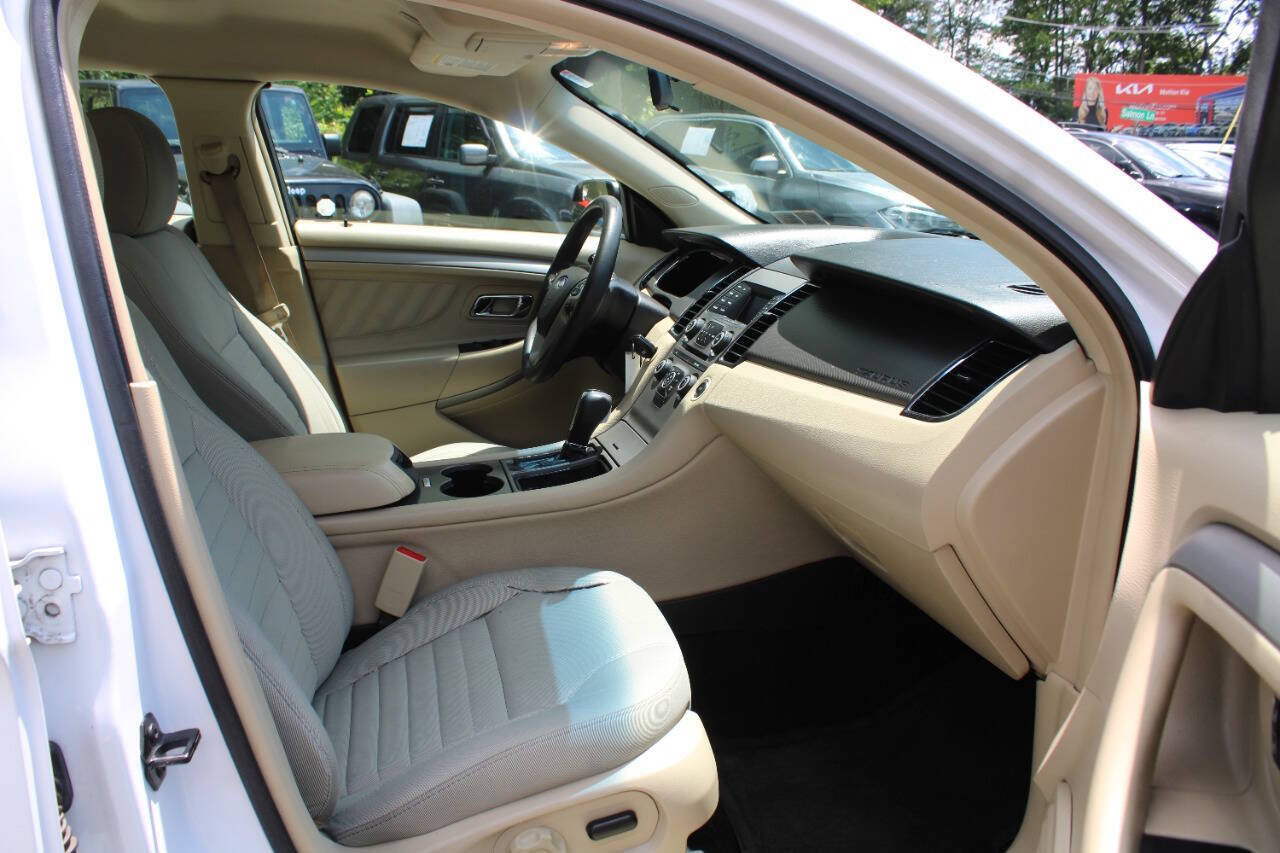 Used 2018 Ford Taurus SE FWD image 28