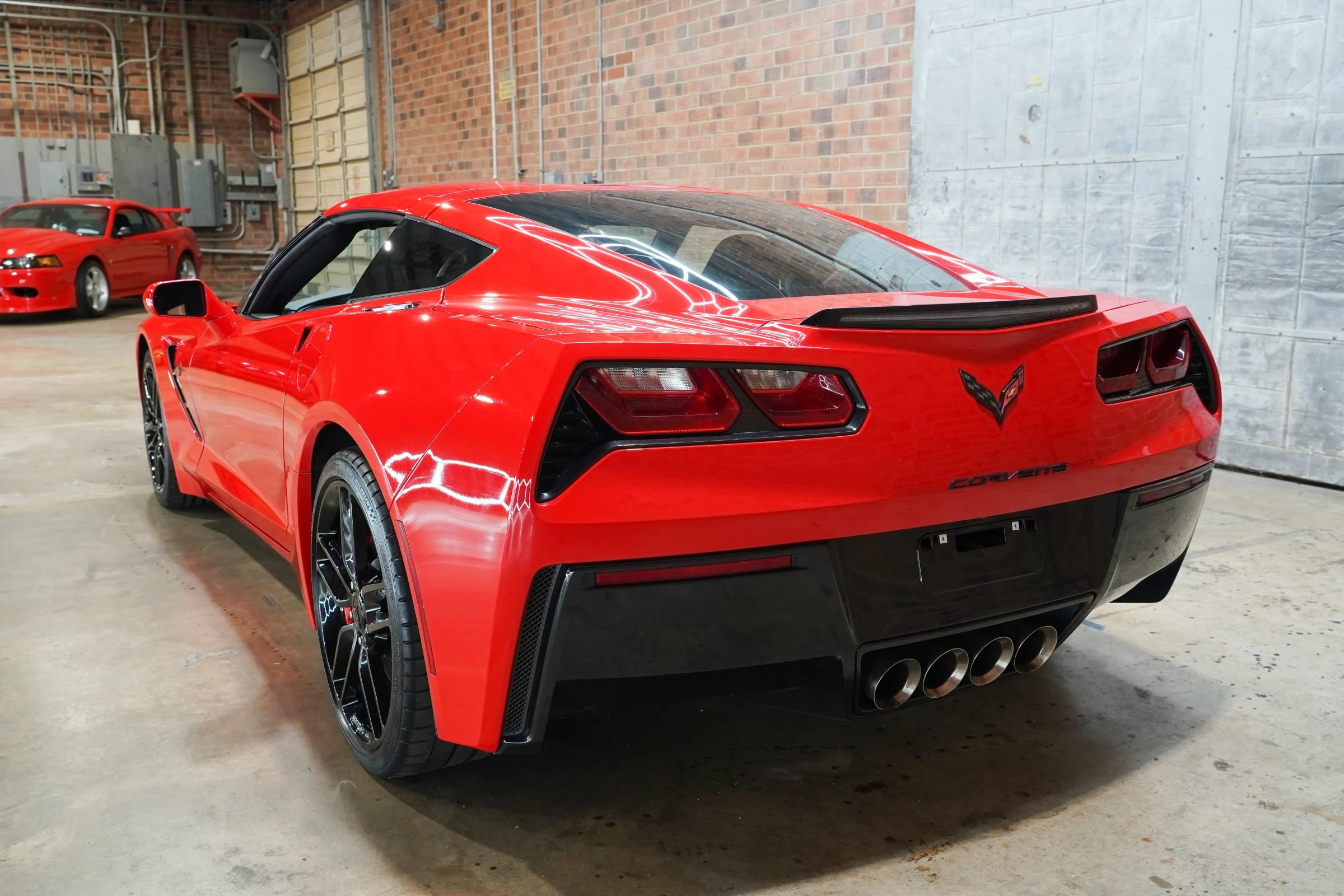 Used 2019 Chevrolet Corvette Stingray Coupe w/ Carbon Flash Badge Package RWD image 10