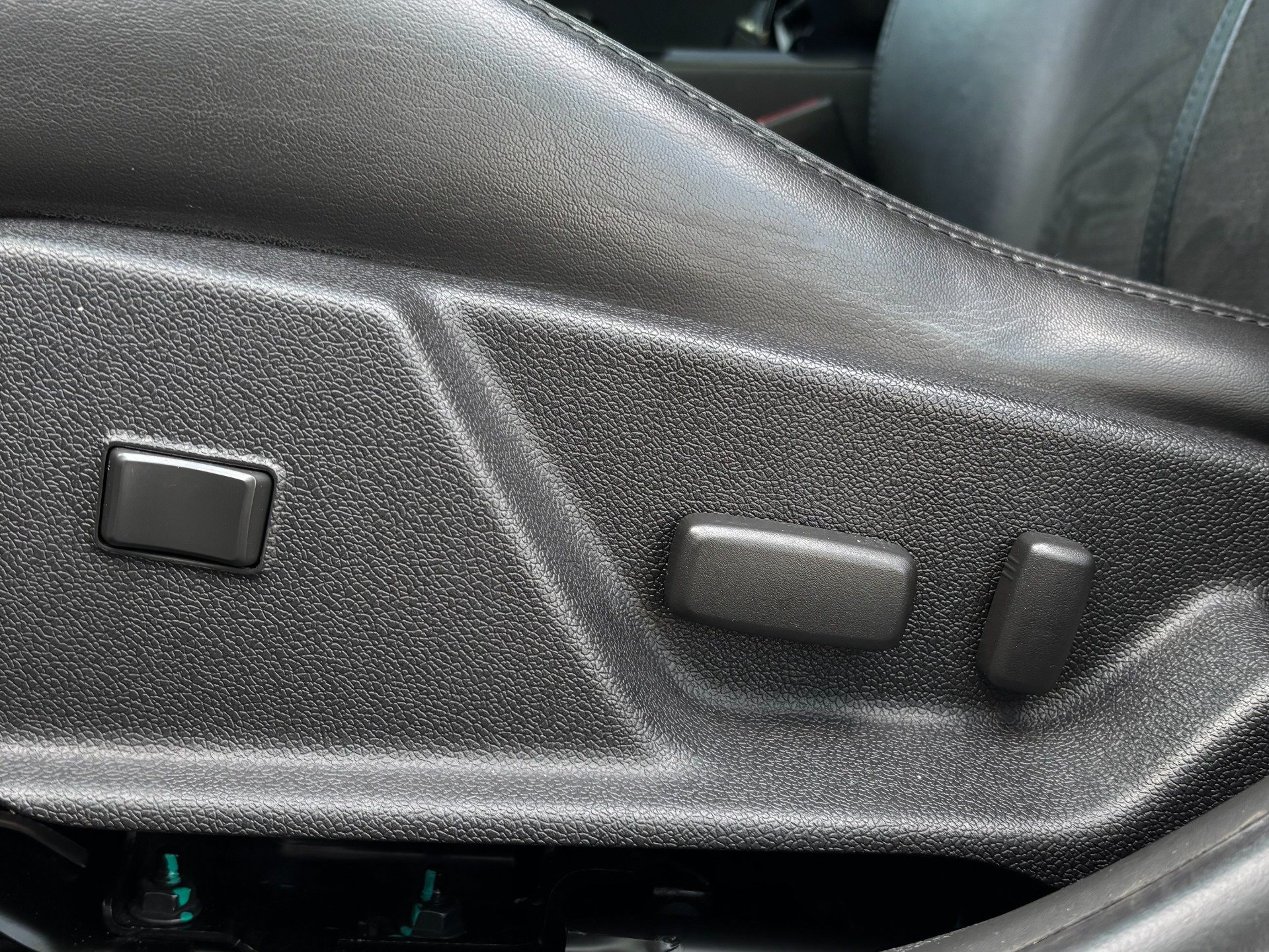 Used 2011 Cadillac CTS V RWD image 42