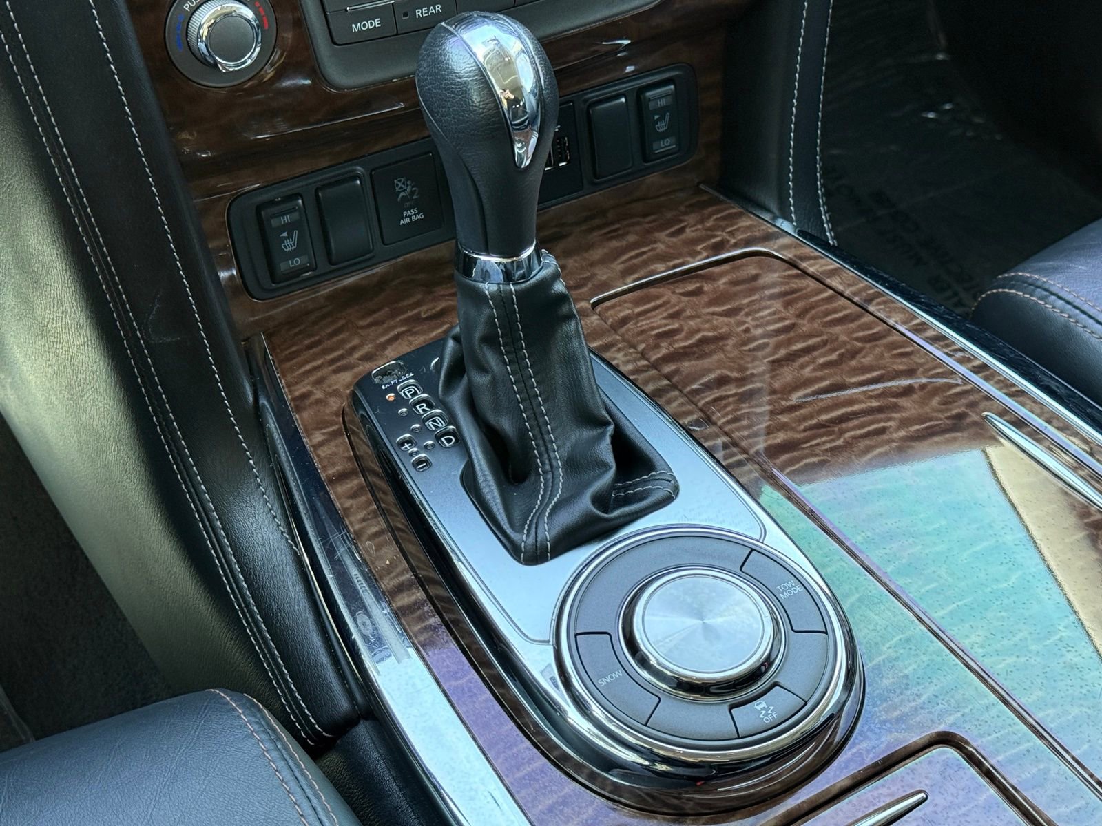 Used 2019 Nissan Armada SL w/ Premium Package image 31