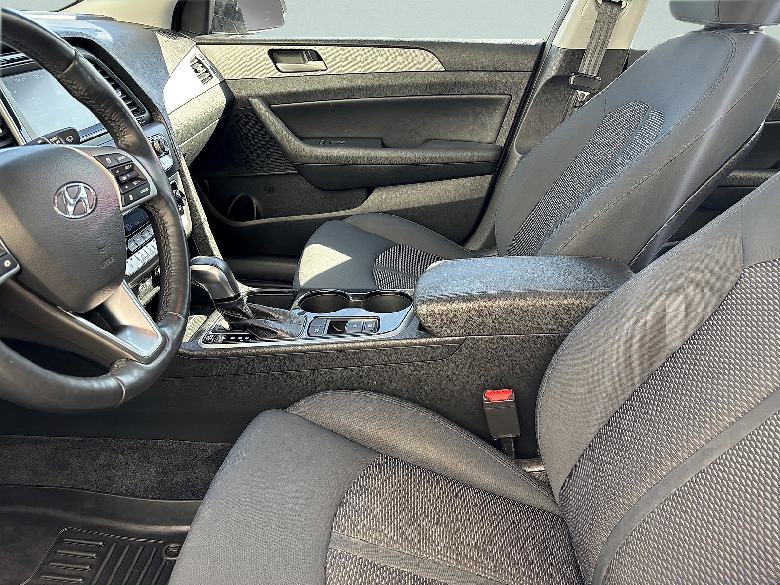 Used 2019 Hyundai Sonata SEL w/ Tech Package 02 FWD image 15