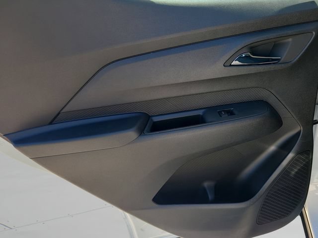 New 2027 Chevrolet Bolt LT w/ Comfort Package FWD image 14