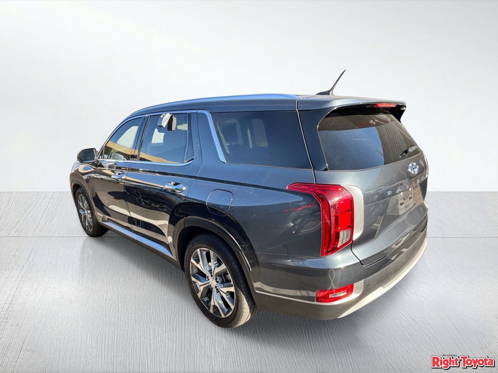 Used 2020 Hyundai Palisade SEL w/ Convenience Package FWD image 3