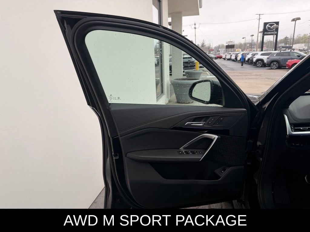Used 2026 BMW X1 xDrive28i AWD/4WD image 30
