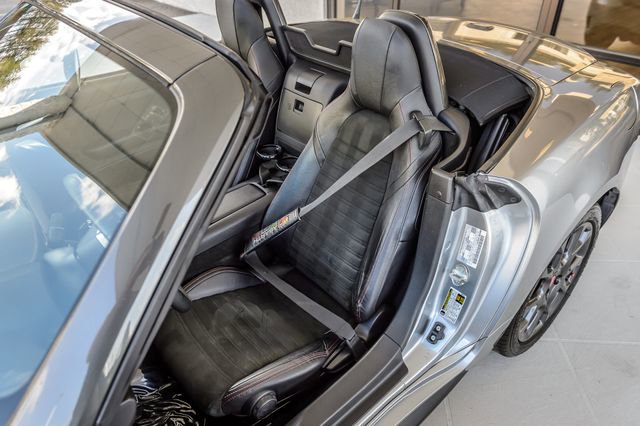 Used 2017 FIAT 124 Spider Abarth image 24