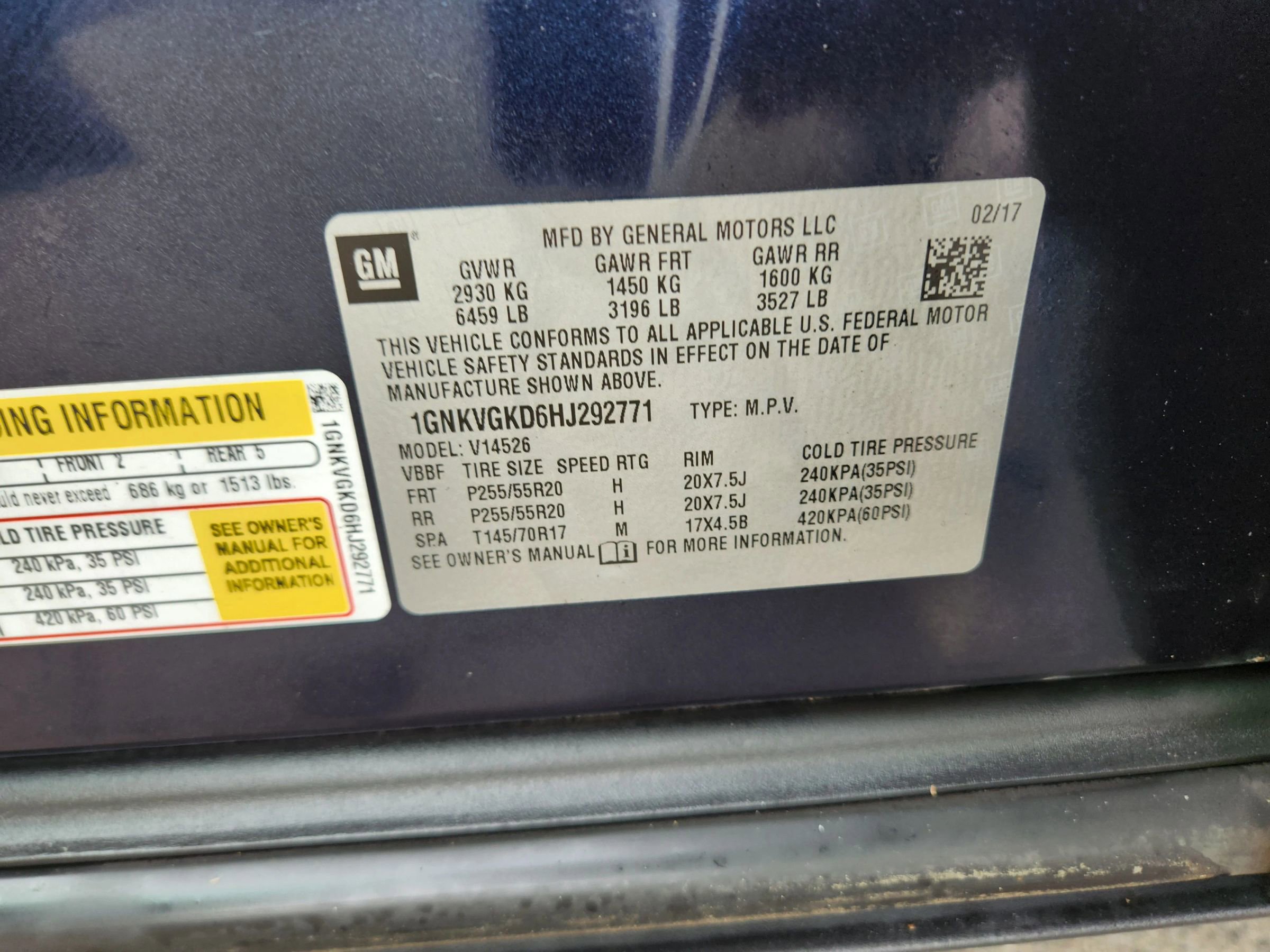 Used 2017 Chevrolet Traverse LT w/ Style and Technology Package image 39