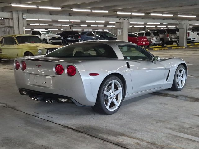 Used 2007 Chevrolet Corvette Coupe RWD image 5