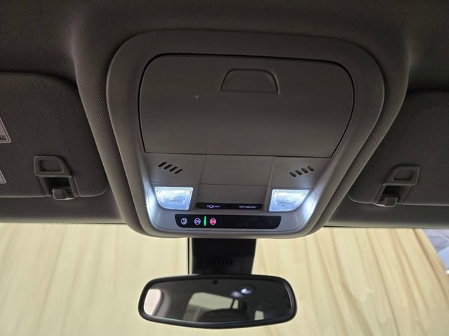 Used 2023 GMC Terrain SLE w/ Driver Convenience Package AWD/4WD image 24