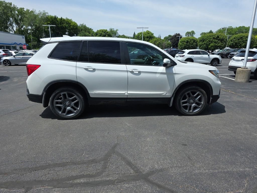 Used 2023 Honda Passport EX-L image 8
