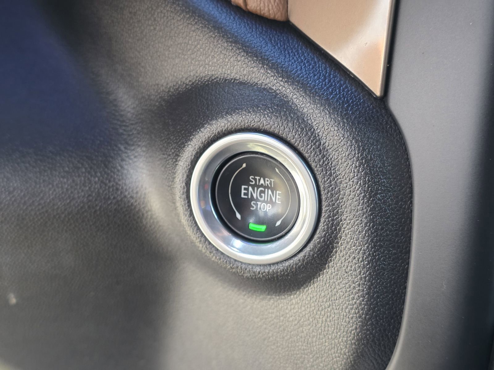 Used 2023 Chevrolet Silverado 3500 High Country image 32