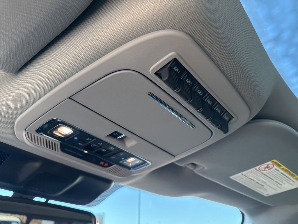 Used 2023 Ford F250 Lariat w/ Lariat Ultimate Package image 35