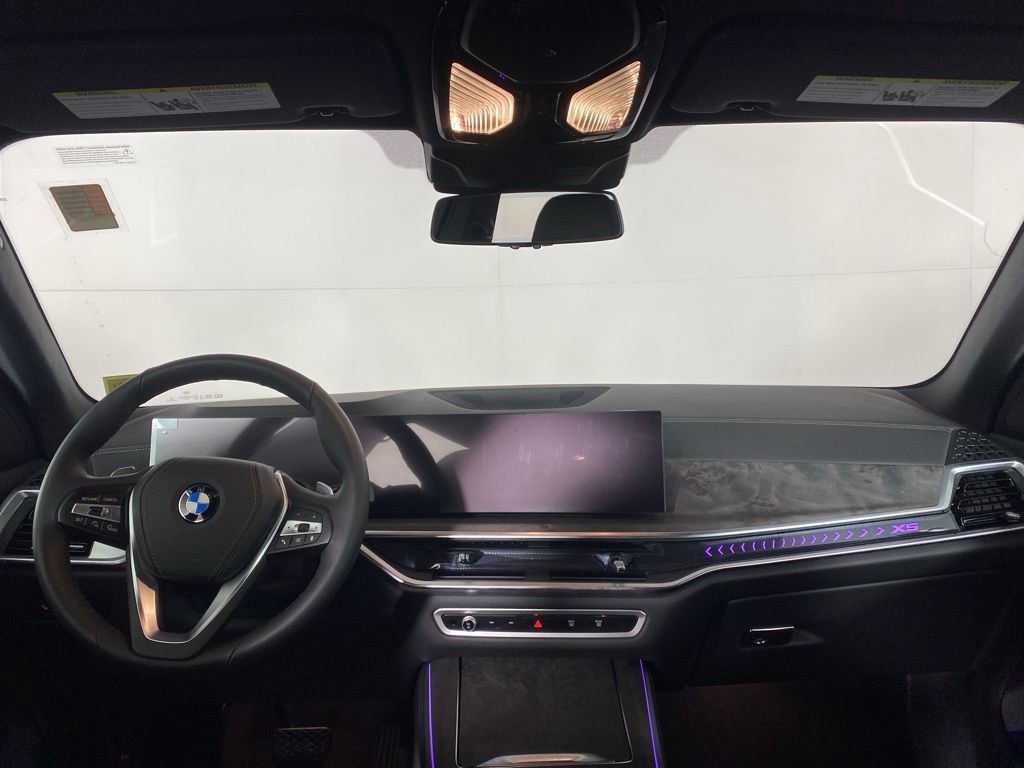 Used 2026 BMW X5 xDrive40i w/ Climate Comfort Package image 17
