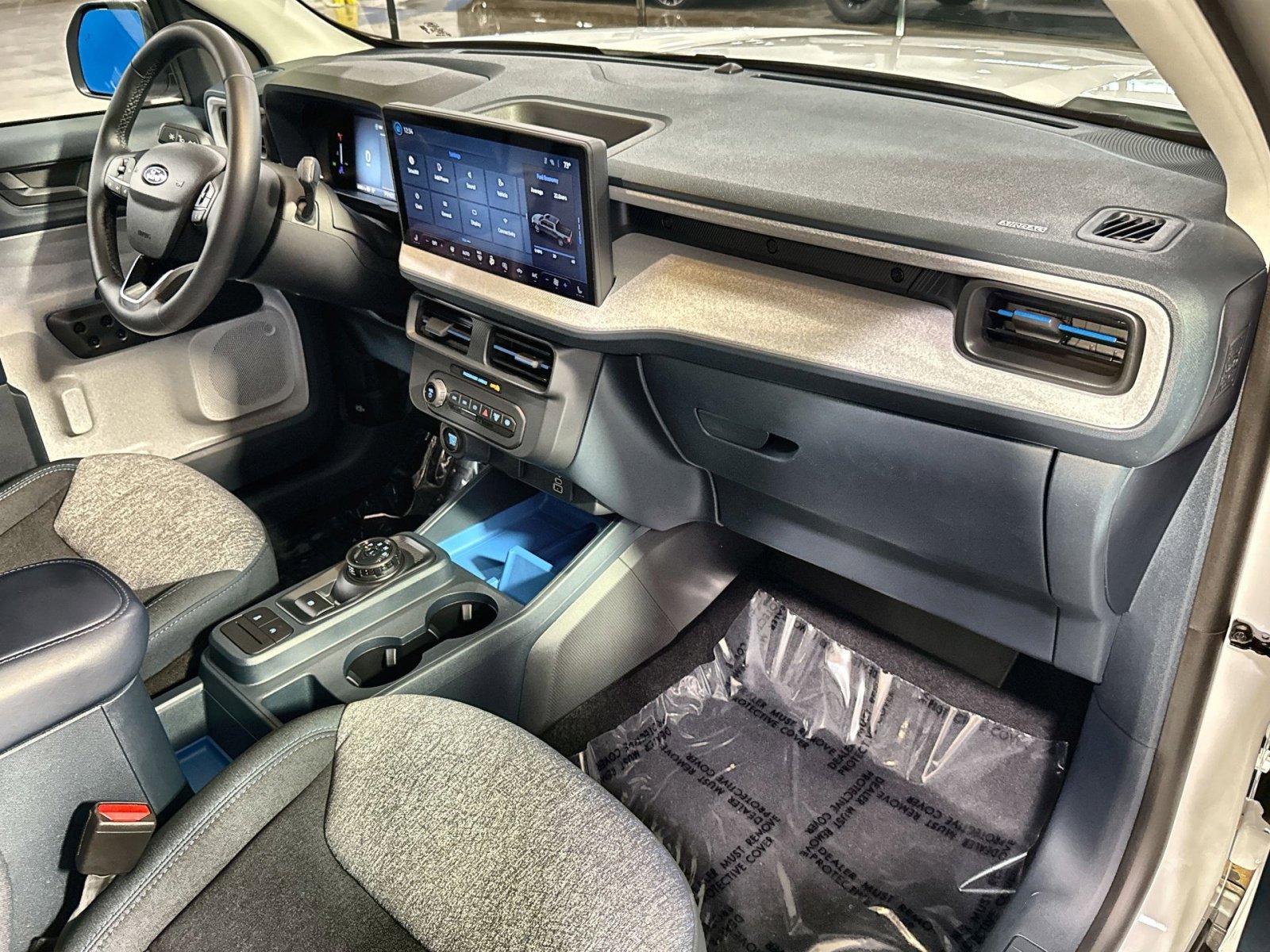 Used 2025 Ford Maverick XLT w/ XLT Luxury Package AWD/4WD image 31