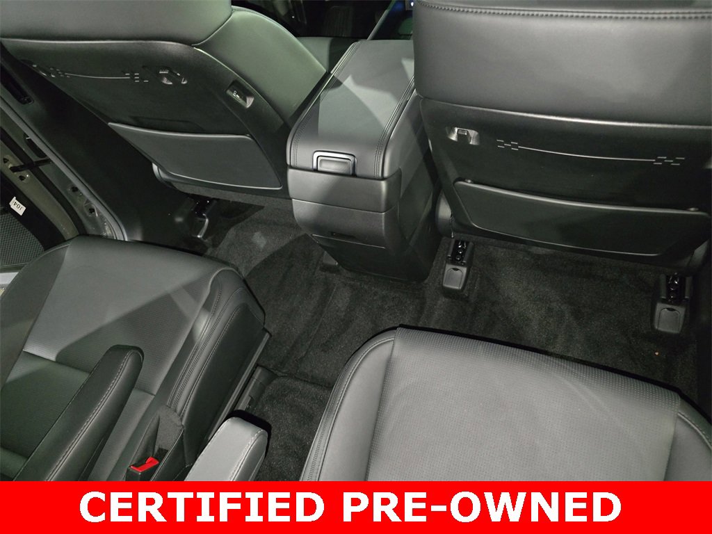 Certified 2025 Hyundai Santa Fe Calligraphy image 12