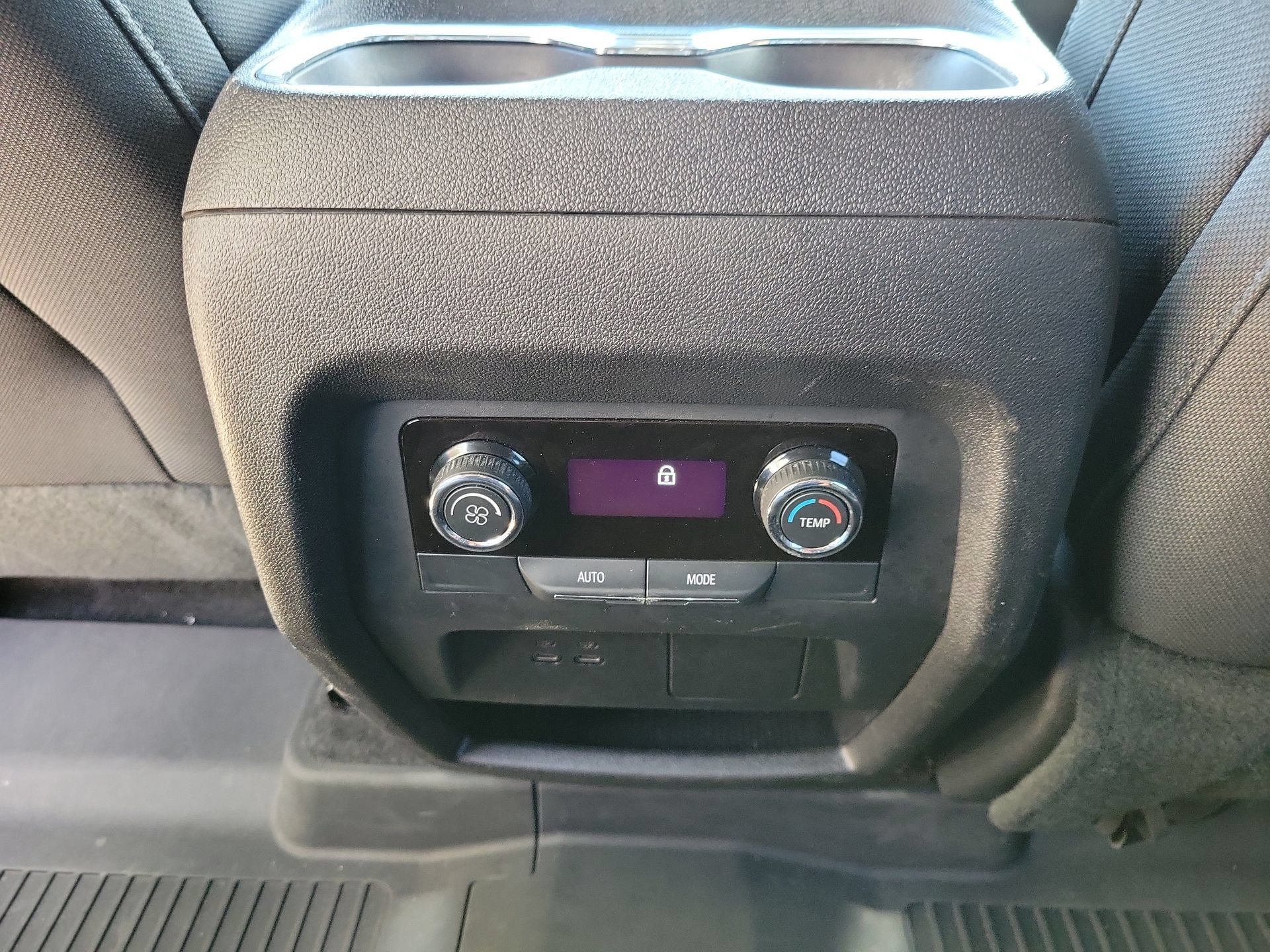 Used 2024 Chevrolet Traverse LS w/ Midnight/Sport Edition FWD image 22