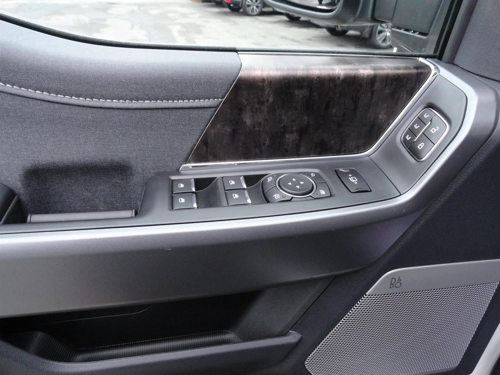 New 2026 Ford F350 Lariat w/ Black Appearance Package image 10
