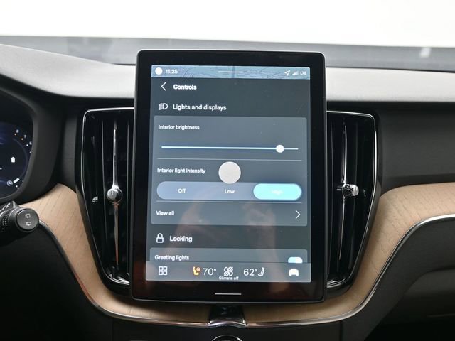 New 2026 Volvo XC60 B5 Plus w/ Protection Package Premier image 17