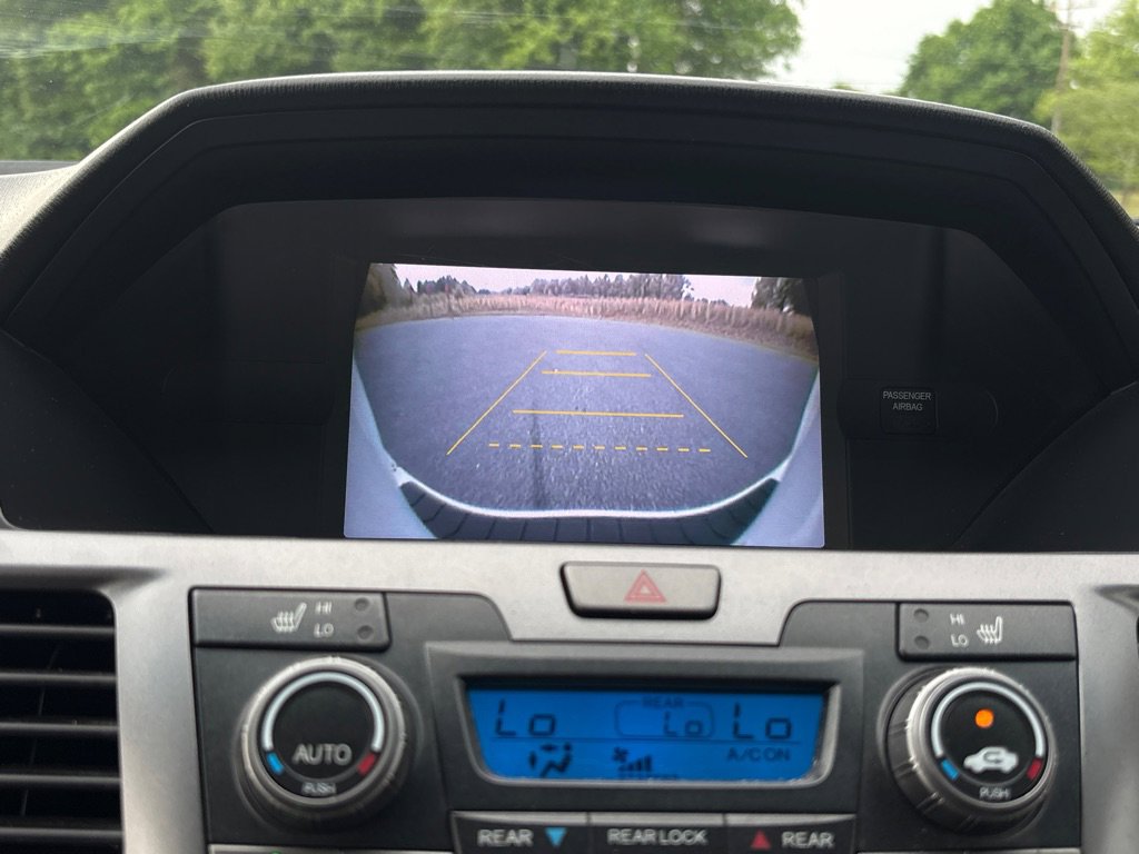 Used 2011 Honda Odyssey Touring image 19