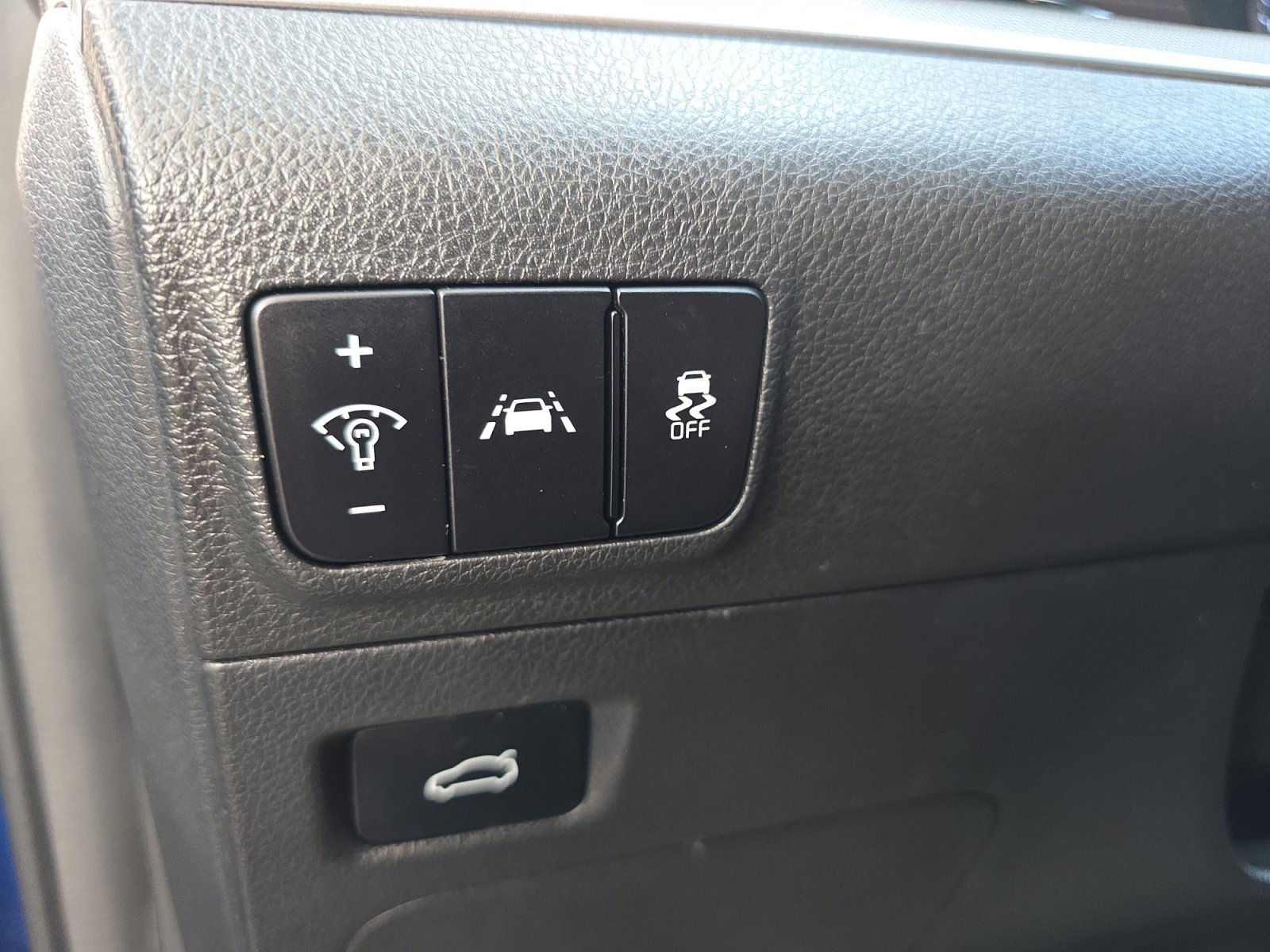 Used 2022 Kia K5 GT-Line FWD image 25