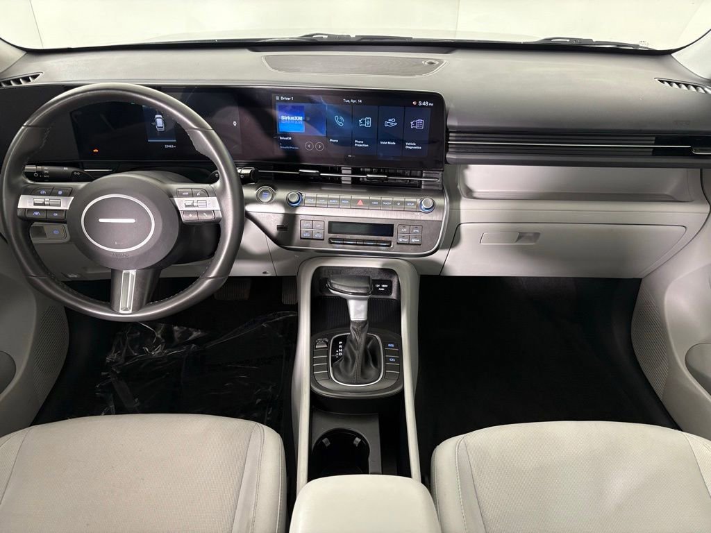 Used 2025 Hyundai Kona SEL image 33