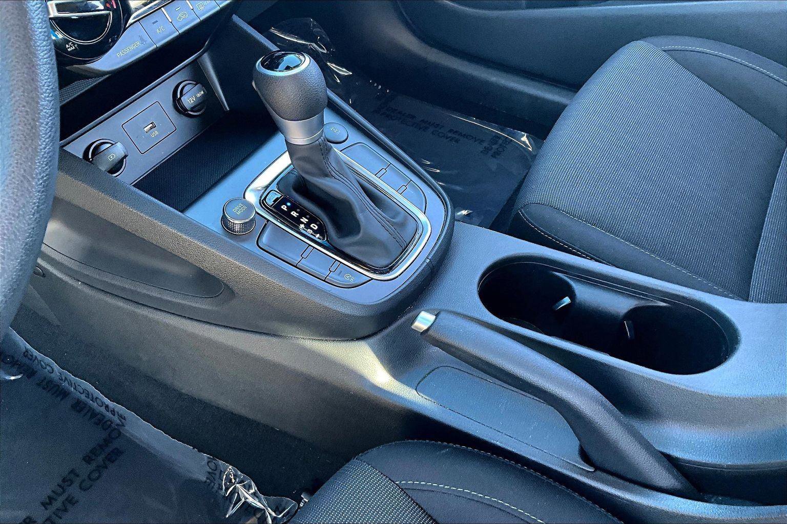 Used 2023 Hyundai Kona SEL w/ Cargo Package image 15