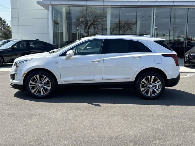 Certified 2025 Cadillac XT5 Premium Luxury w/ Technology Package AWD/4WD image 10