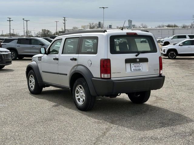 Used 2008 Dodge Nitro SXT image 5