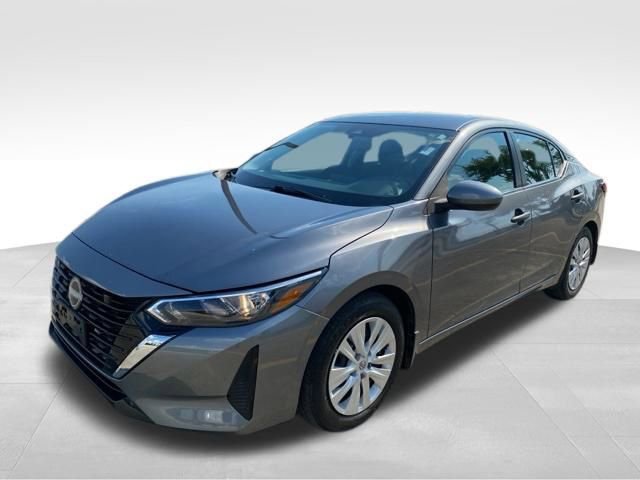 Used 2024 Nissan Sentra S image 4