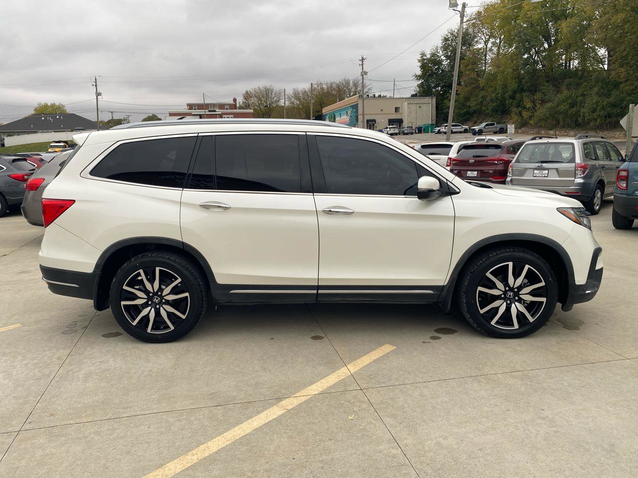 Used 2019 Honda Pilot Elite image 5