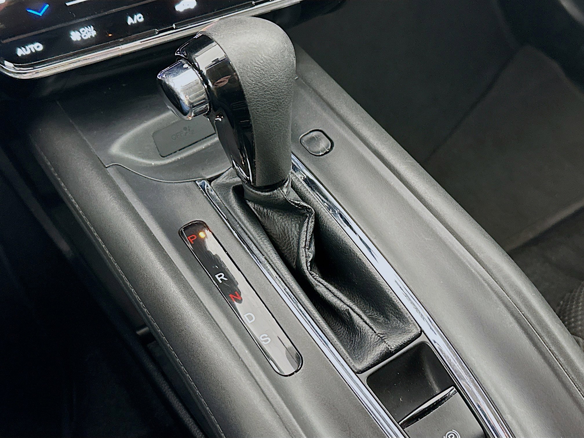 Used 2018 Honda HR-V EX image 23