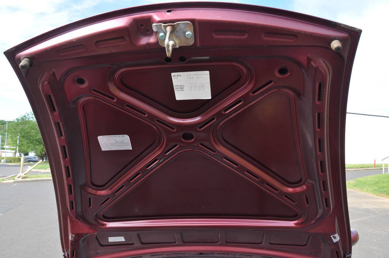 Used 1997 Porsche Boxster RWD image 23