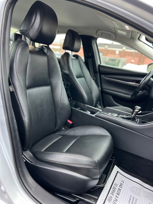 Used 2020 MAZDA MAZDA3 Sedan w/ Select Package image 26
