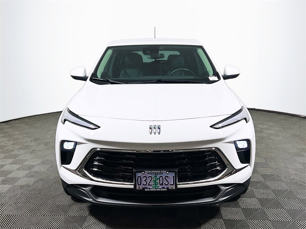 Used 2026 Buick Encore GX Preferred image 2