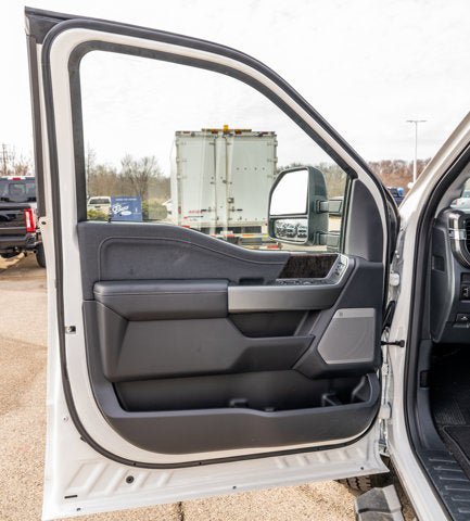 New 2026 Ford F250 Lariat w/ Black Appearance Package AWD/4WD image 31