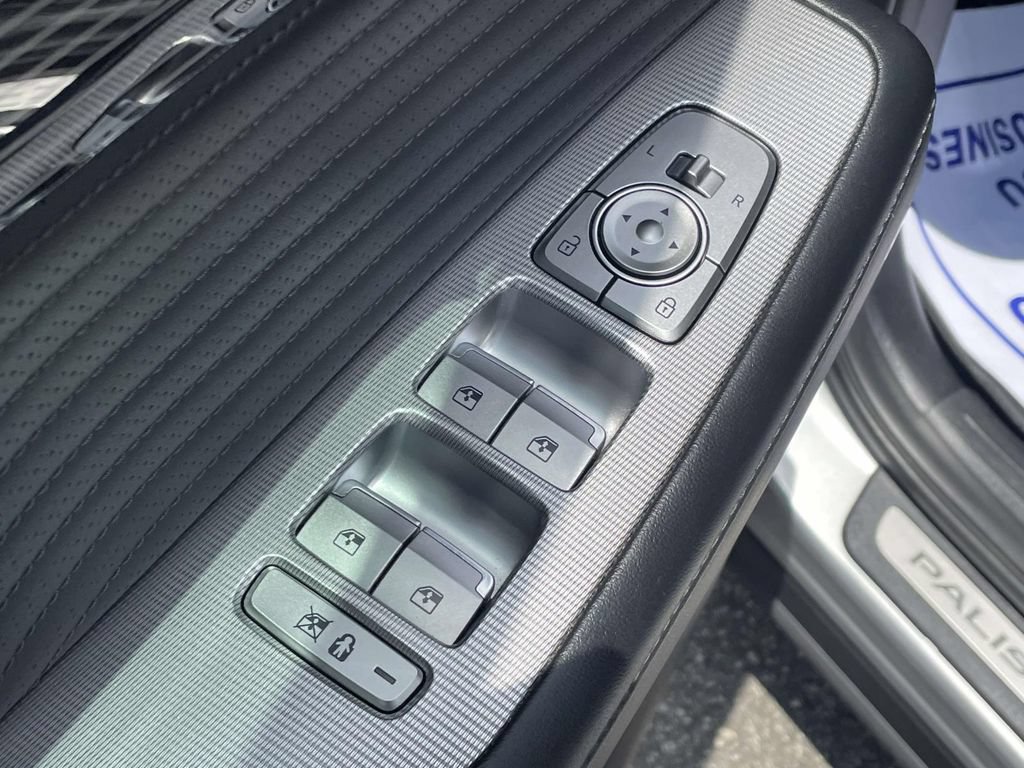 Used 2024 Hyundai Palisade Calligraphy AWD/4WD image 17