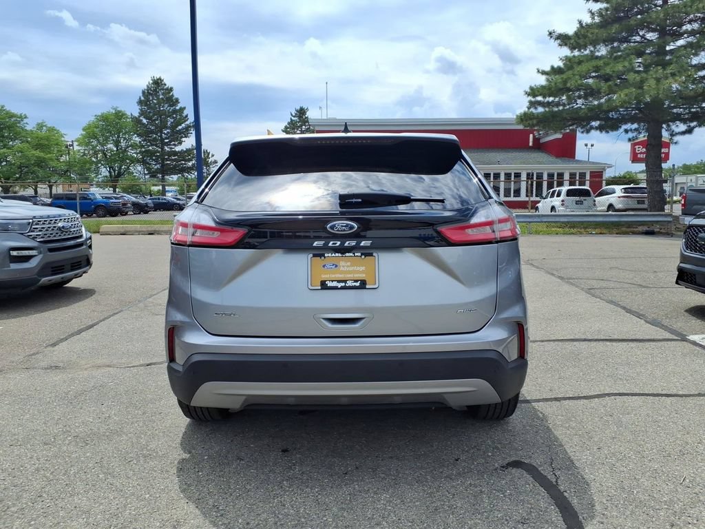 Used 2024 Ford Edge SEL w/ Convenience Package AWD/4WD image 7