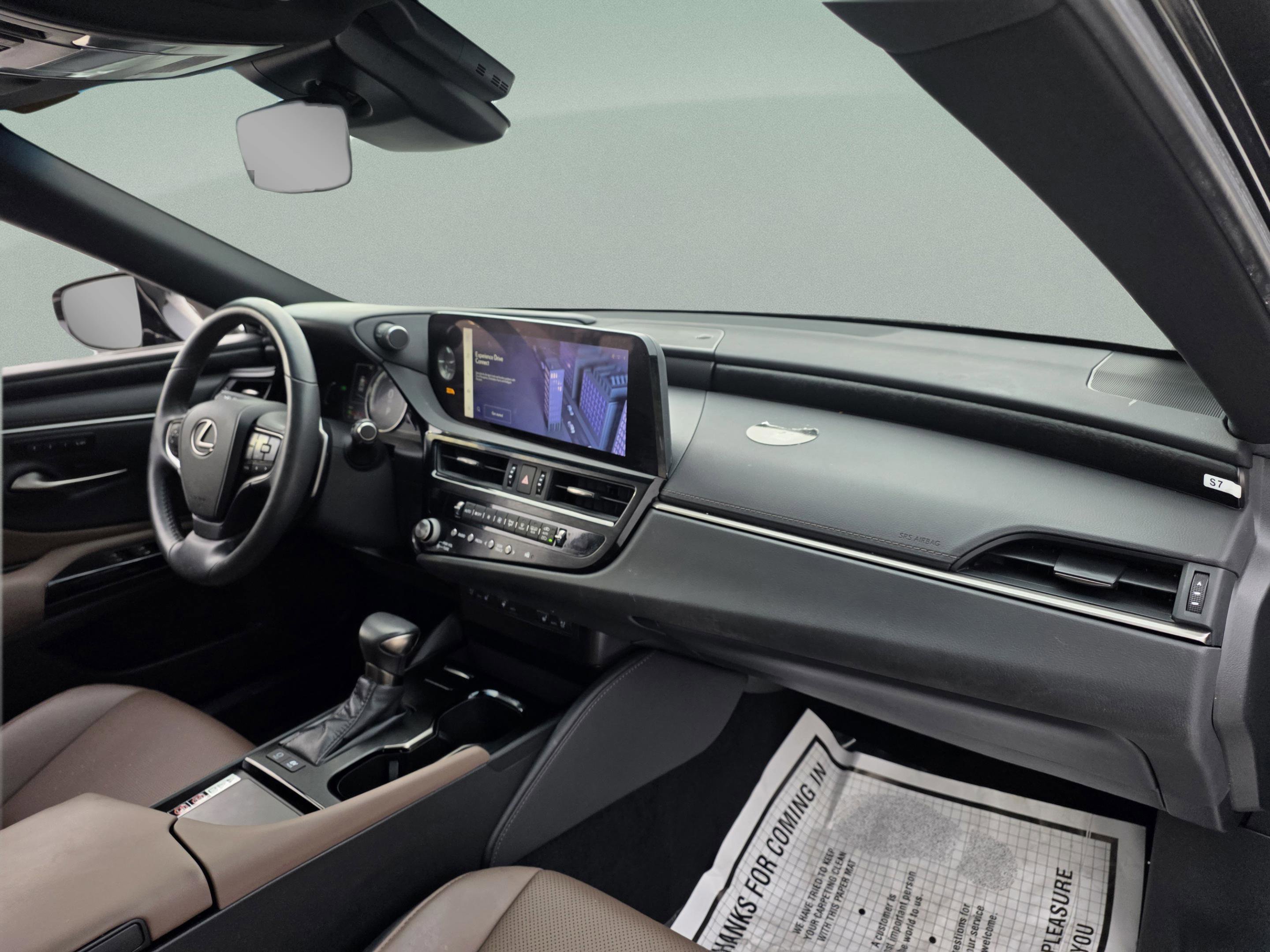 Used 2023 Lexus ES 300h w/ Premium Package image 27