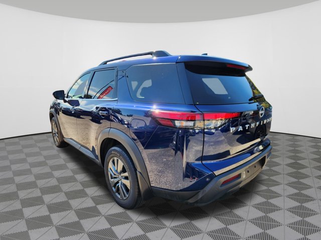 Certified 2022 Nissan Pathfinder SV AWD/4WD image 3