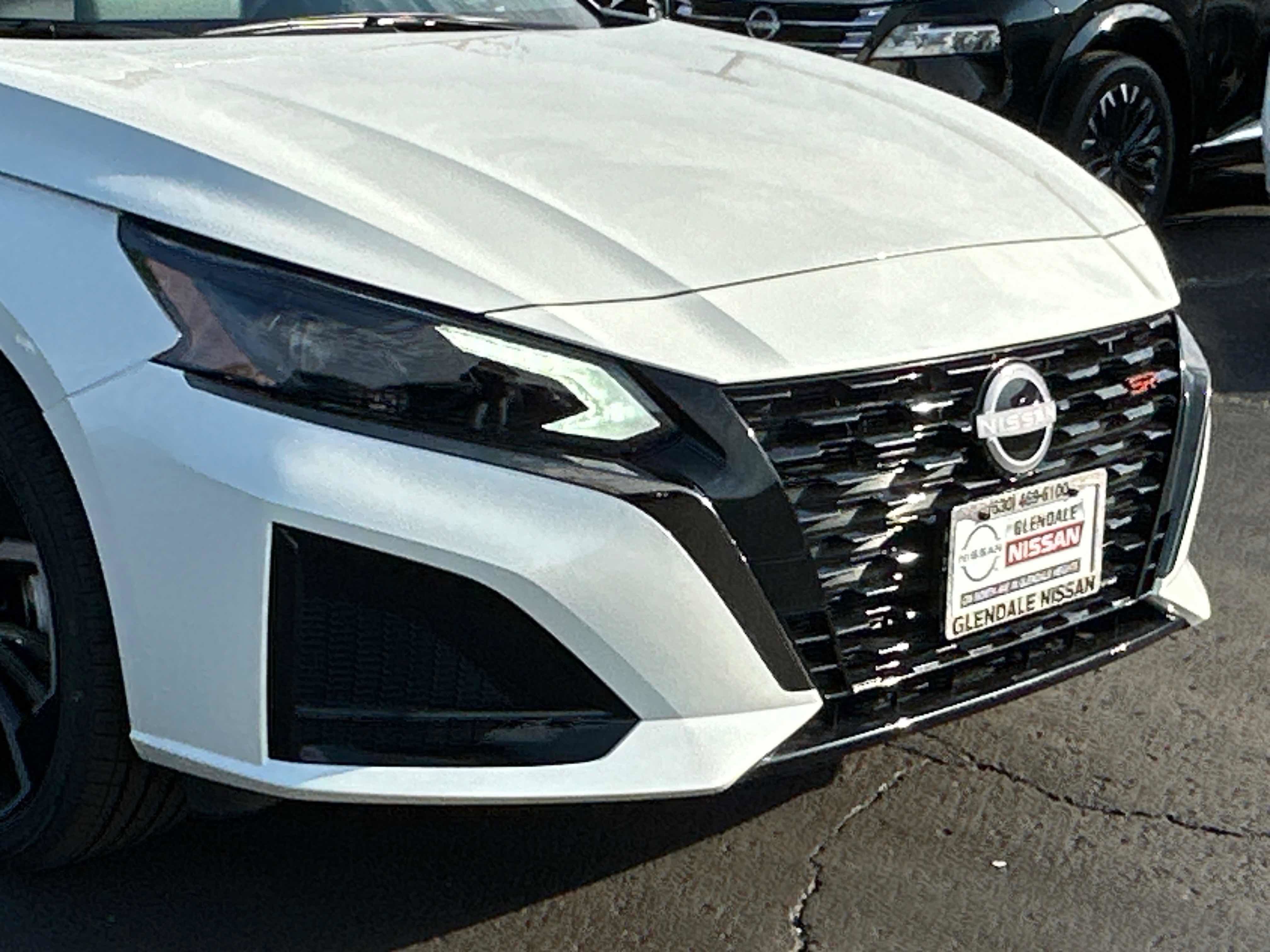 New 2025 Nissan Altima 2.5 SR w/ SR Premium Package image 4