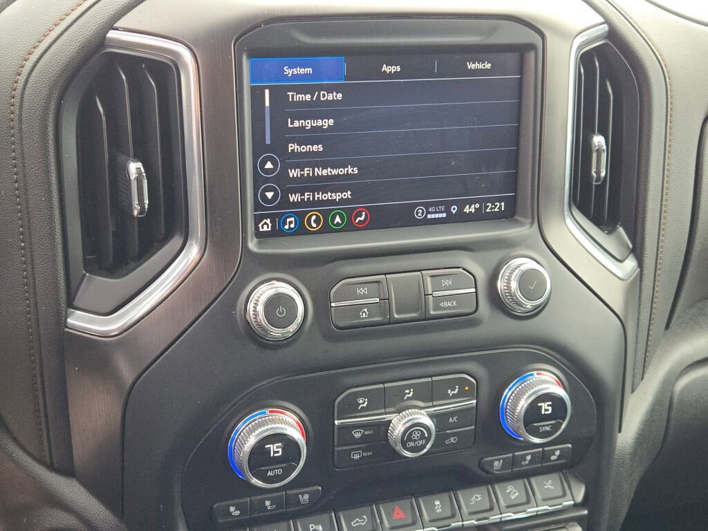Used 2023 GMC Sierra 3500 AT4 w/ AT4 Preferred Package AWD/4WD image 25