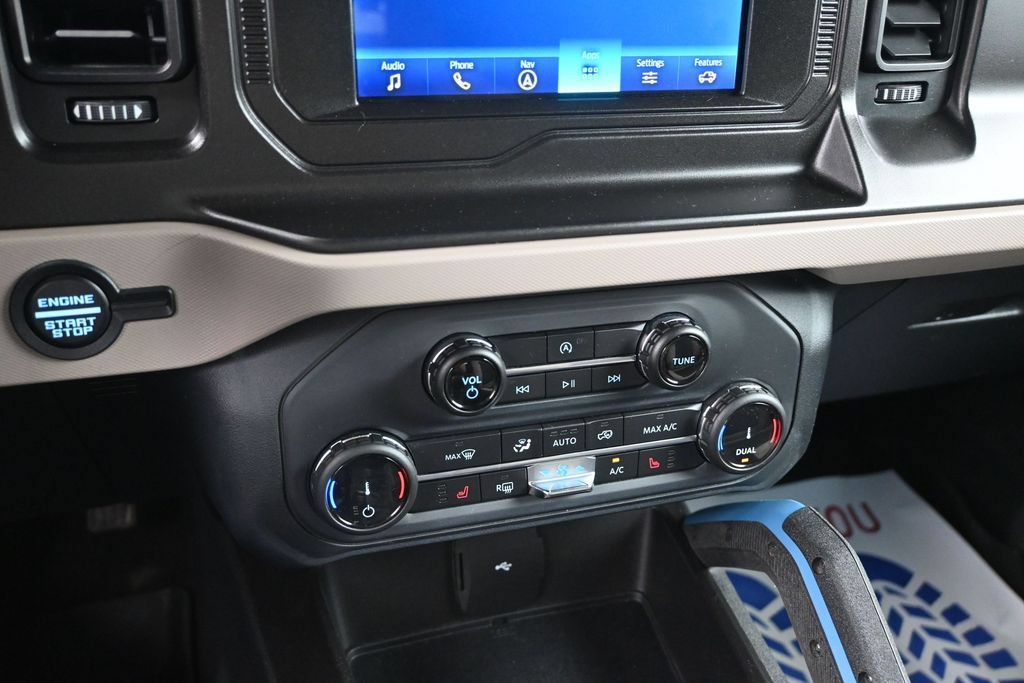 Used 2022 Ford Bronco Wildtrak AWD/4WD image 17