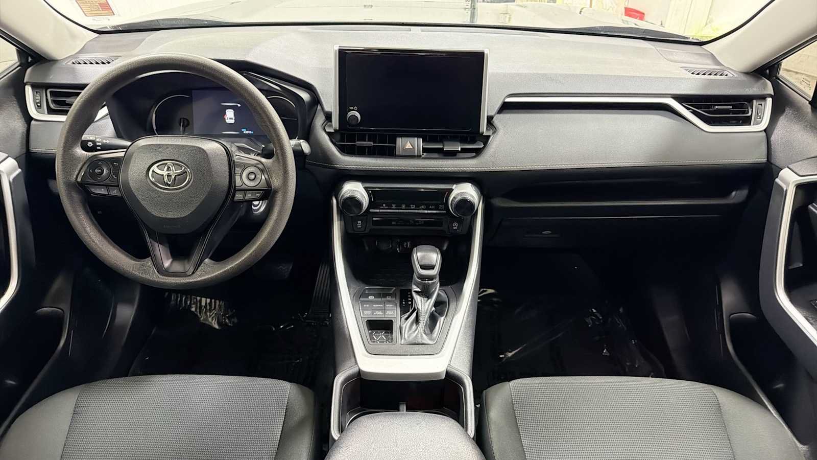 Certified 2024 Toyota RAV4 LE AWD/4WD image 26
